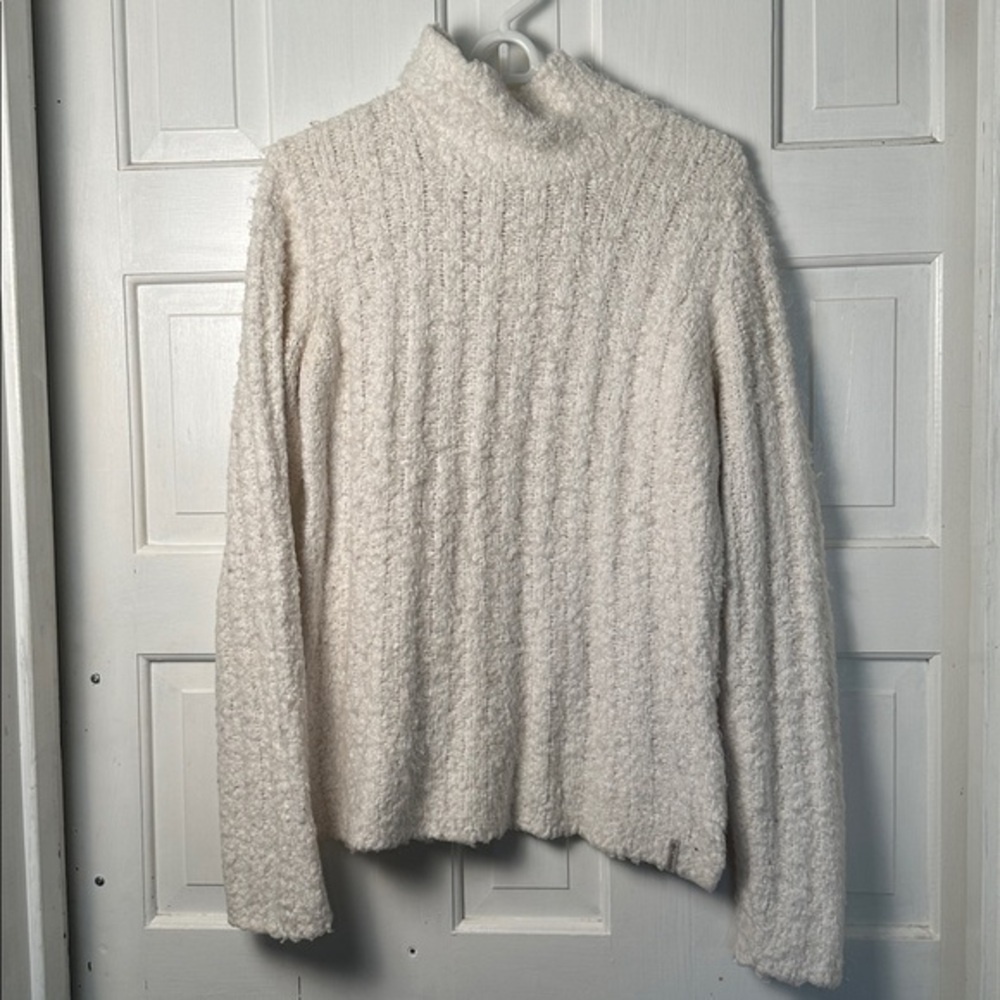 Columbia White Knit Womens Sweater Size Medium High neck Tank Built